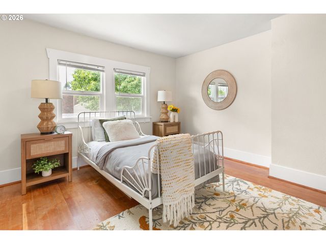 3029 Se 74TH Ave, Portland, OR 97206