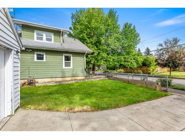 3029 Se 74TH Ave, Portland, OR 97206