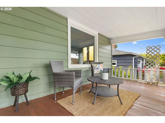 3029 Se 74TH Ave, Portland, OR 97206
