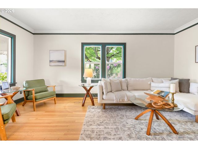 3029 Se 74TH Ave, Portland, OR 97206