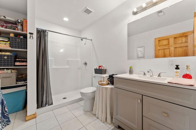 25 E Grove Street, Wheatfield, IN 46392