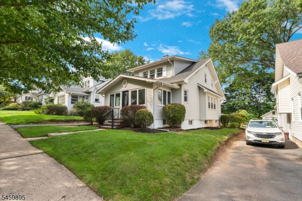 51 Sunset Ave, Bloomfield Twp., NJ 07003 — exterior