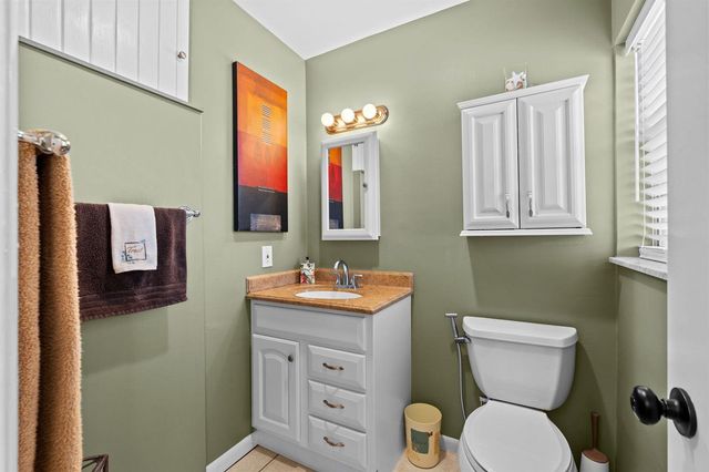 312 NE 17th Avenue 203, Boynton Beach, FL 33435