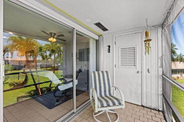 312 NE 17th Avenue 203, Boynton Beach, FL 33435