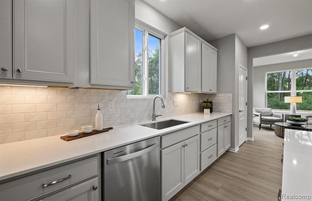 2015 Coventry Drive, Clarkston, MI 48346
