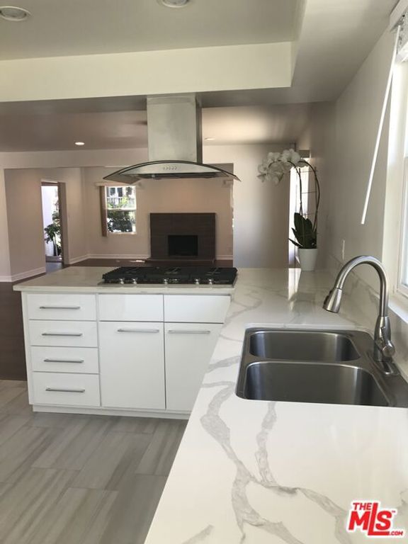 11453 National Boulevard, Los Angeles, CA 90064