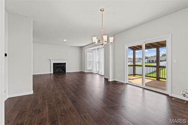 122 Winter Wheat Trail, Pacific, MO 63069