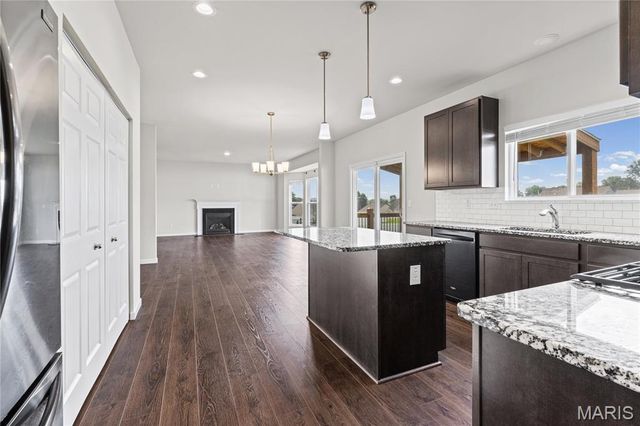 122 Winter Wheat Trail, Pacific, MO 63069