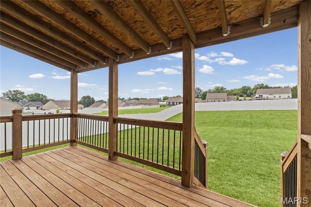 122 Winter Wheat Trail, Pacific, MO 63069