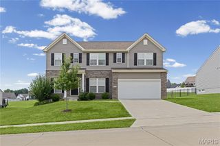 122 Winter Wheat Trail, Pacific, MO 63069