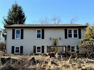 351 View point Lane, Wheeling, WV 26003