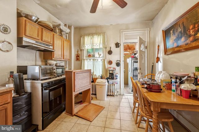 1156 NEAL ST NE, Washington, DC 20002