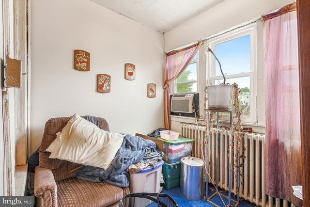 1156 NEAL ST NE, Washington, DC 20002