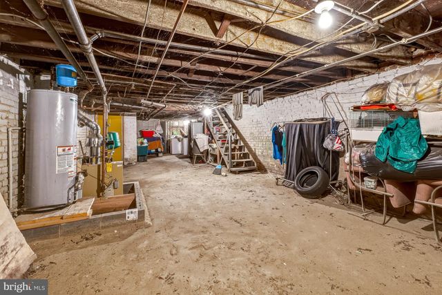 1156 NEAL ST NE, Washington, DC 20002