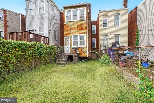 1156 NEAL ST NE, Washington, DC 20002