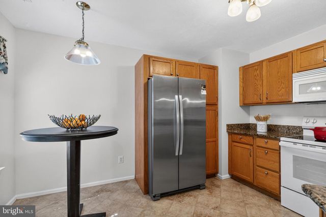 40 PEPPERGRASS N, Mount Laurel, NJ 08054
