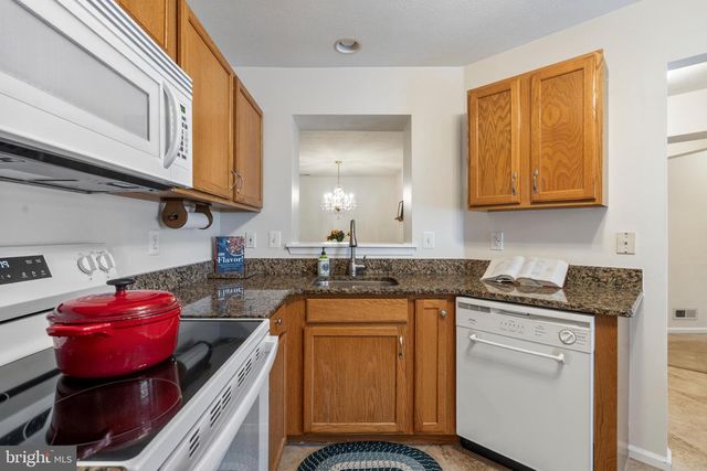 40 PEPPERGRASS N, Mount Laurel, NJ 08054