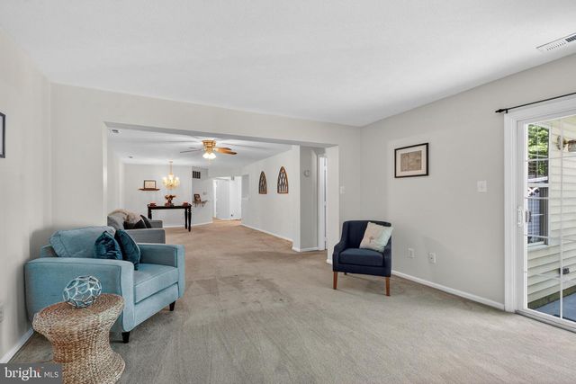 40 PEPPERGRASS N, Mount Laurel, NJ 08054