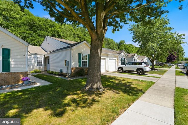 40 PEPPERGRASS N, Mount Laurel, NJ 08054