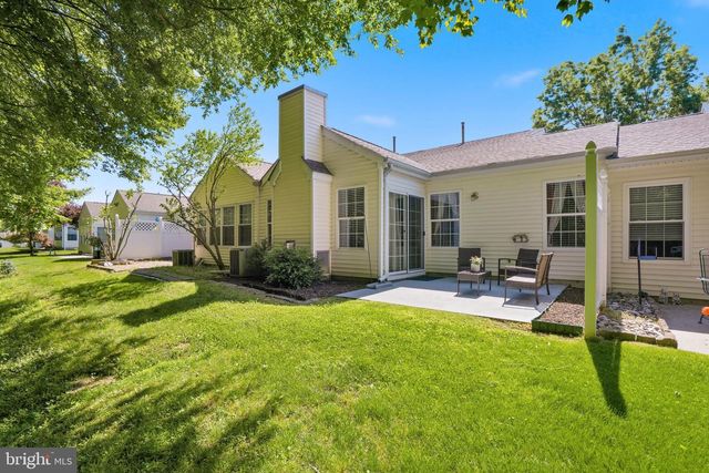 40 PEPPERGRASS N, Mount Laurel, NJ 08054