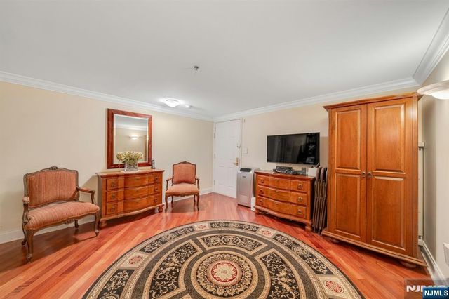 100 Old Palisade Road 917, Fort Lee, NJ 07024