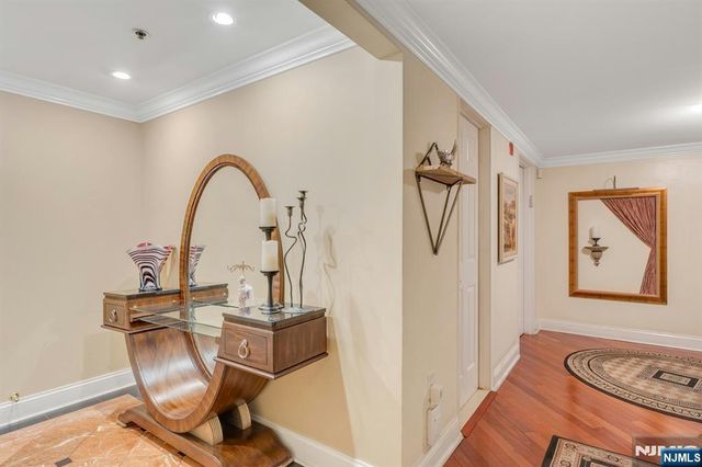 100 Old Palisade Road 917, Fort Lee, NJ 07024
