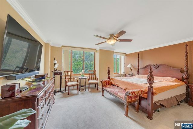 100 Old Palisade Road 917, Fort Lee, NJ 07024