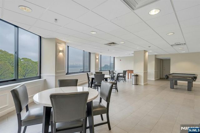 100 Old Palisade Road 917, Fort Lee, NJ 07024