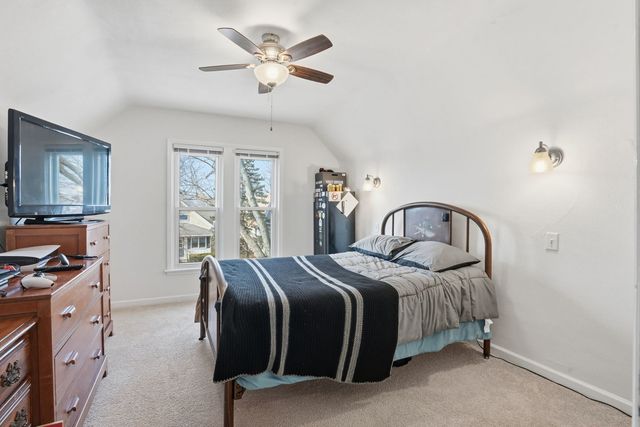 2707 Iowa Street, Davenport, IA 52803