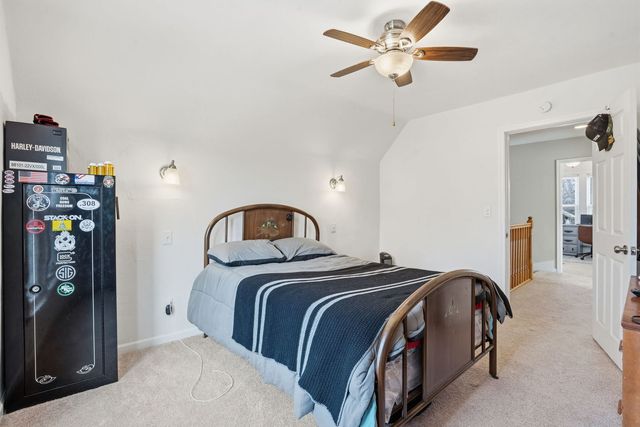 2707 Iowa Street, Davenport, IA 52803