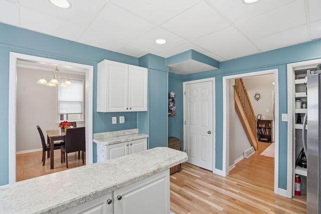 2707 Iowa Street, Davenport, IA 52803