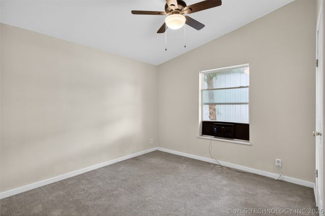 3635 N 4327, Pryor, OK 74361