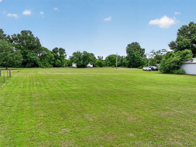 3635 N 4327, Pryor, OK 74361