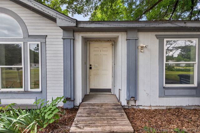 3635 N 4327, Pryor, OK 74361