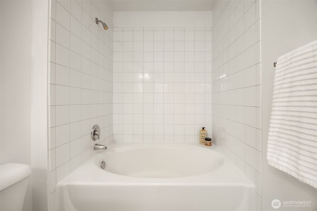 2211 NE Natalie Way, Issaquah, WA 98029