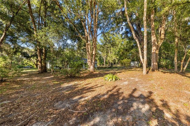 7400 S EASTLAKE DRIVE, Floral City, FL 34436