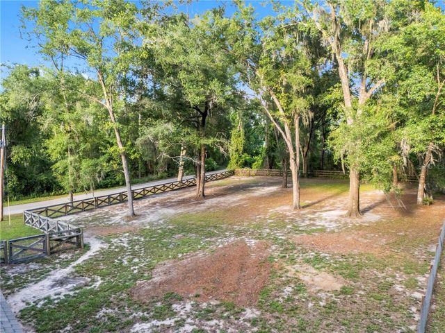 7400 S EASTLAKE DRIVE, Floral City, FL 34436