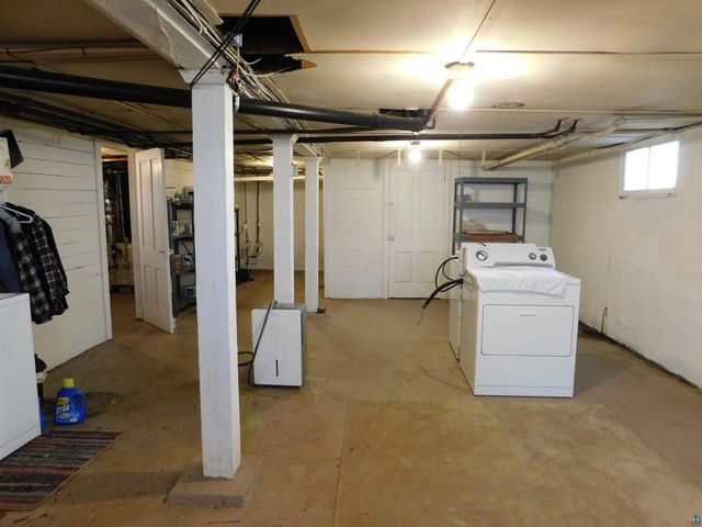 2340 John Ave, Superior, WI 54880
