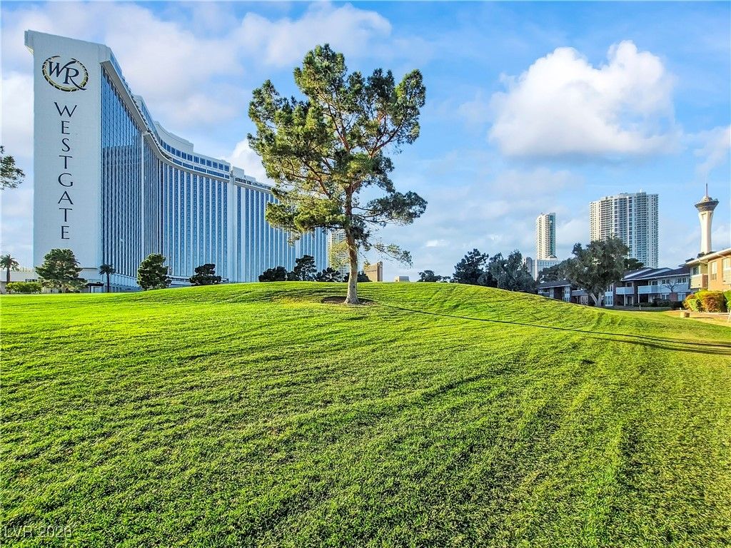 Image 24 of property listing at 2867 Geary Place 3006, Las Vegas, NV 89109