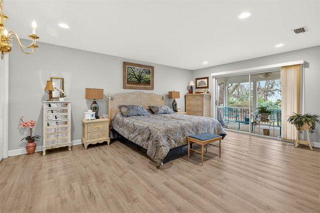 3317 NE Julienton Drive, Townsend, GA 31331