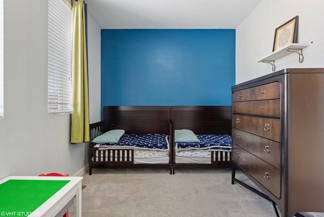 1240 W COTTAGE Place, Chicago, IL 60607