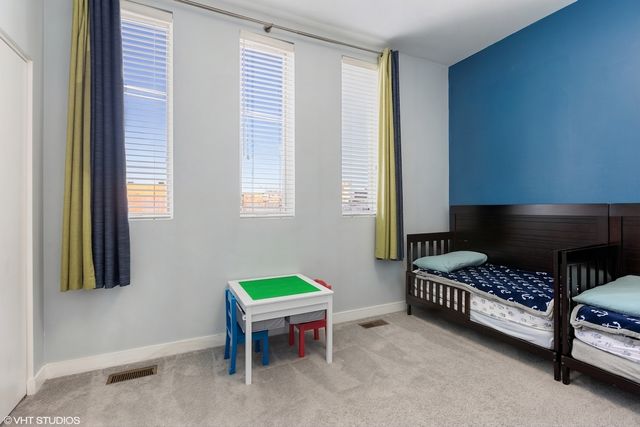 1240 W COTTAGE Place, Chicago, IL 60607