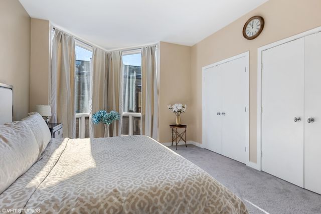 1240 W COTTAGE Place, Chicago, IL 60607