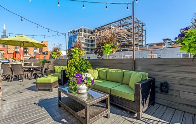 1240 W COTTAGE Place, Chicago, IL 60607