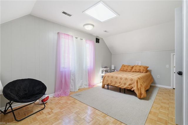 117 Larchwood RD, Yorktown, VA 23692