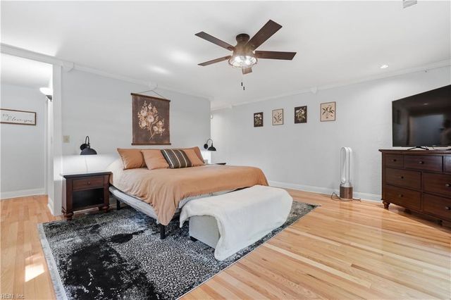 117 Larchwood RD, Yorktown, VA 23692