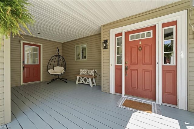 117 Larchwood RD, Yorktown, VA 23692