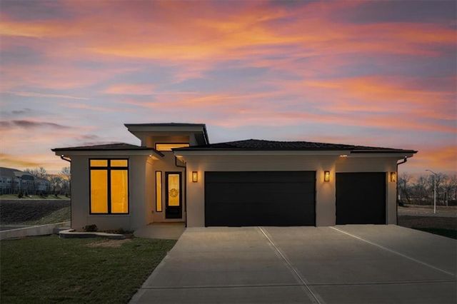 2611 NW 84th Terrace, Kansas City, MO 64154