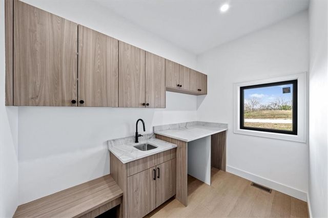 2611 NW 84th Terrace, Kansas City, MO 64154