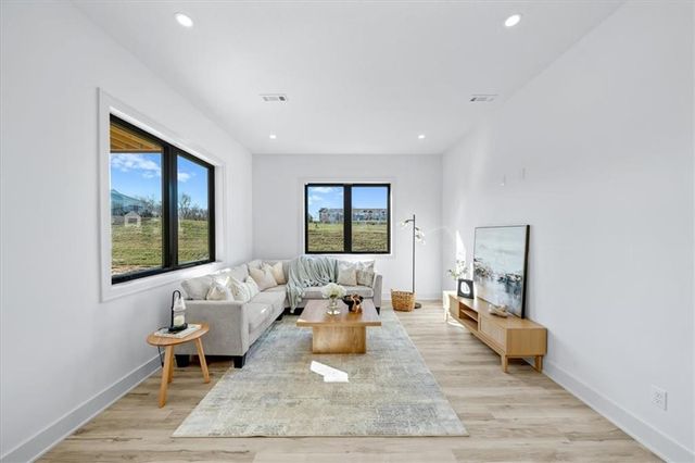 2611 NW 84th Terrace, Kansas City, MO 64154